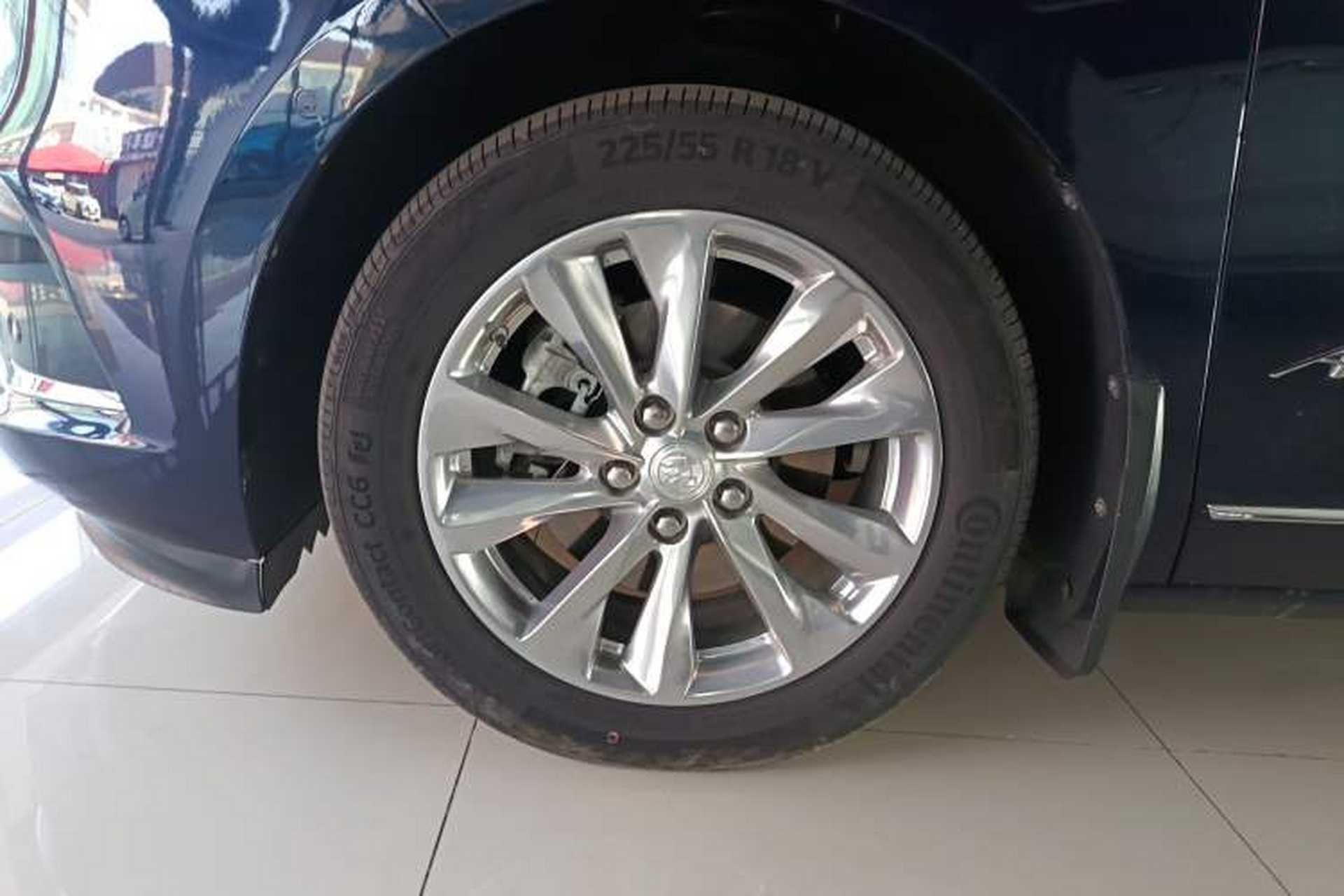 Used Buick GL8 2022 Avenir Avia Four-Seat Prestige Edition Left Front Wheel Hub
