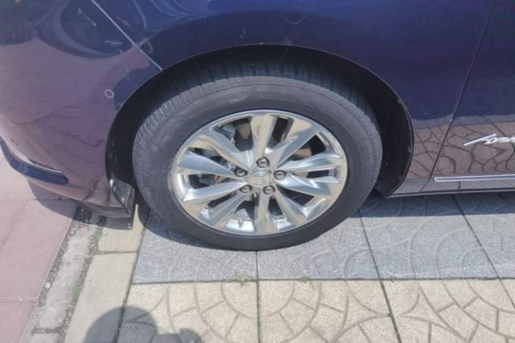 Used Buick GL8 2022 Avenir Avia Four-Seat Prestige Edition Left Front Wheel Hub