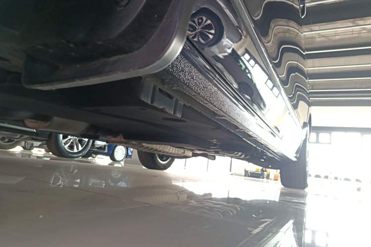 Used Buick GL8 2022 Avenir Avia Four-Seat Prestige Edition Left Side Sill