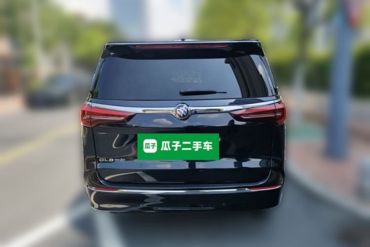 Used Buick GL8 2022 ES Landtrek 653T Flagship Model Rear