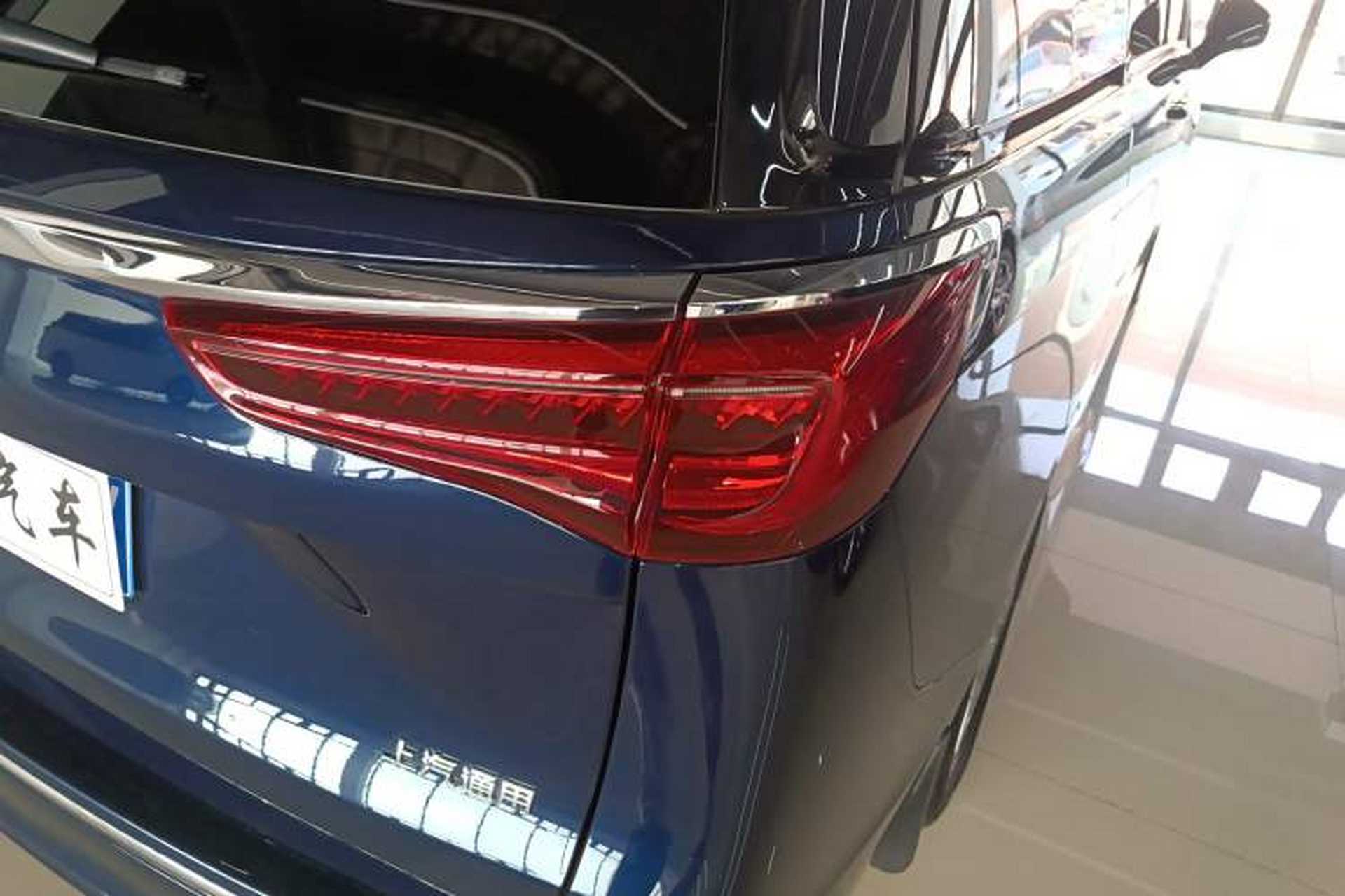 Used Buick GL8 2022 Avenir Avia Four-Seat Prestige Edition Right Rear Taillight