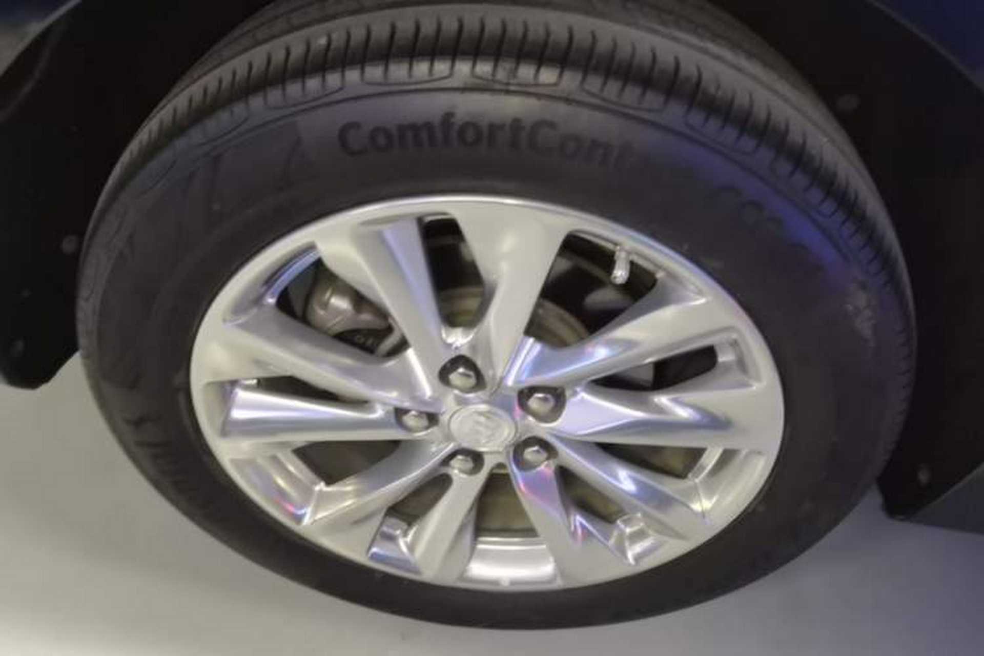 Used Buick GL8 2022 Avenir Avia Four-Seat Prestige Edition Right Rear Wheel Hub