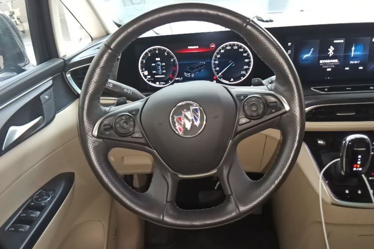 Used Buick GL8 2022 ES Landtrek 653T Smart Flagship Model Steering Wheel