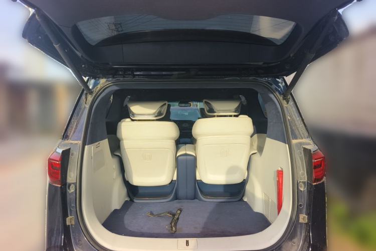 Used Buick GL8 2022 Avenir Avia Four-Seat Prestige Edition Trunk
