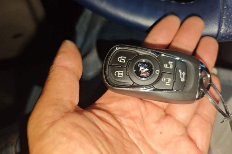 Used Buick GL8 2022 Avenir Avia Four-Seat Prestige Edition Vehicle Key
