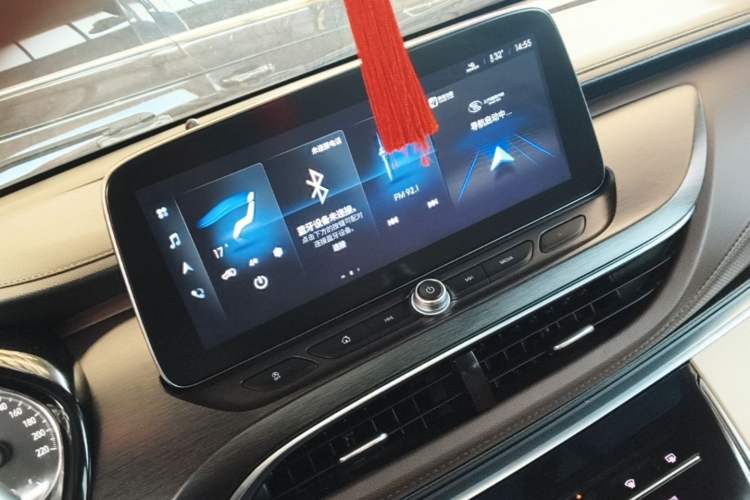 Used Buick GL8 2022 Land Business Class 652T Luxury Model Audio And AC Panel