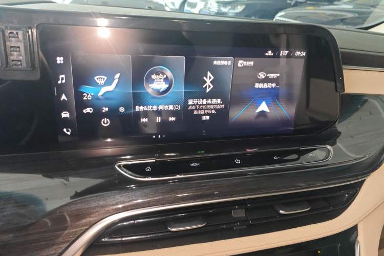 Used Buick GL8 2022 ES Landtrek 653T Luxury Edition Audio And AC Panel
