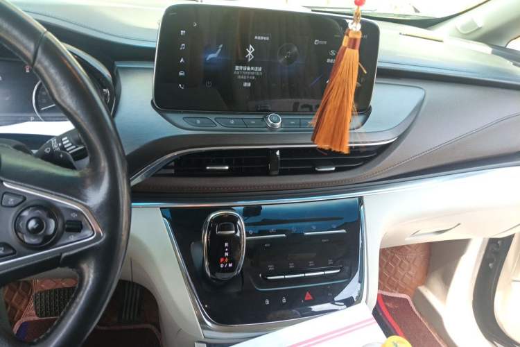 Used Buick GL8 2022 Land Business Class 652T Luxury Model Audio And AC Panel