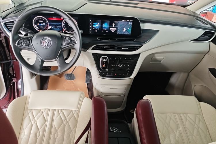 Used Buick GL8 2022 ES Landtrek 653T Comfort Edition Center Console