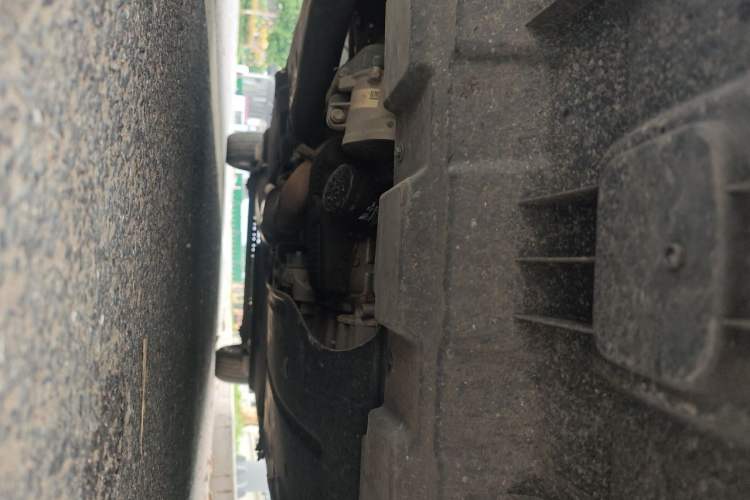 Used Buick GL8 2022 Land Cruiser Executive Class 652T Smart Luxury Model Chassis Front