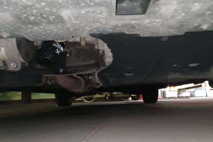 Used Buick GL8 2022 ES Land Cruiser 653T Luxury Model Chassis Front