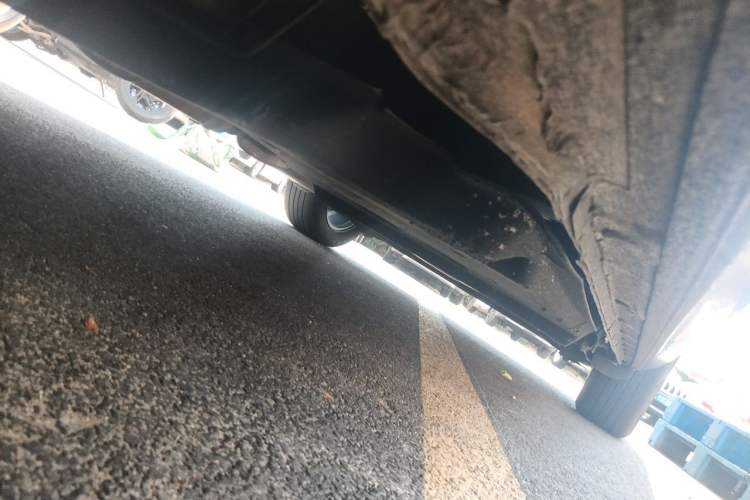 Used Buick GL8 2022 Land Business Class 652T Luxury Model Chassis Front Left