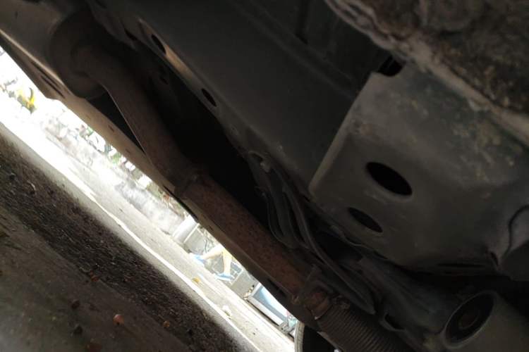 Used Buick GL8 2022 Land Cruiser Executive Class 652T Smart Luxury Model Chassis Front Right