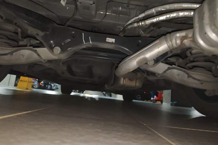 Used Buick GL8 2022 Avenir Aivia 7-Seater Deluxe Edition Chassis Rear