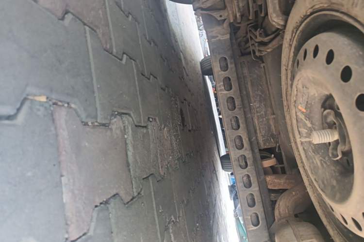 Used Buick GL8 2022 Land Business Class 652T Luxury Model Chassis Rear