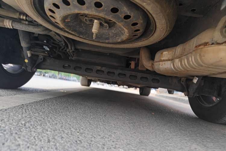 Used Buick GL8 2022 Land Cruiser Executive Class 652T Comfort Model Chassis Rear