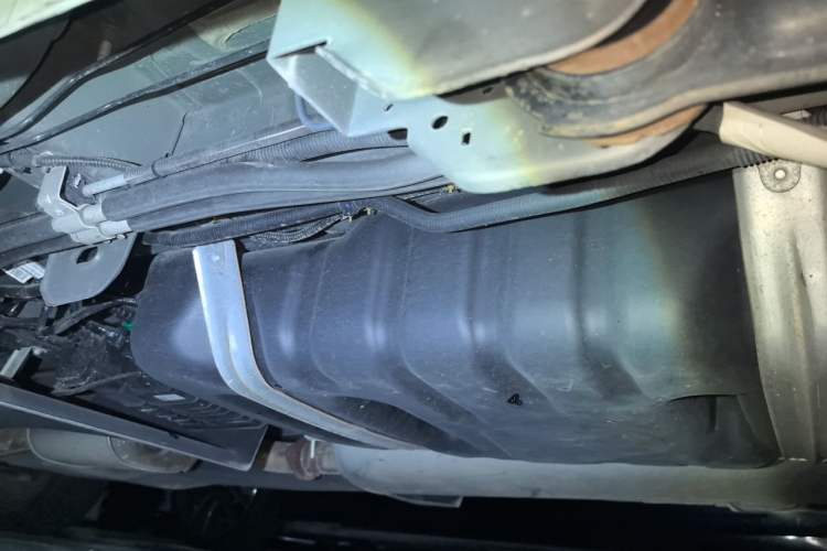 Used Buick GL8 2022 Land Business Class 652T Luxury Model Chassis Rear Left