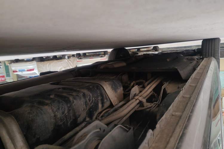 Used Buick GL8 2022 Land Business Class 652T Luxury Model Chassis Rear Left