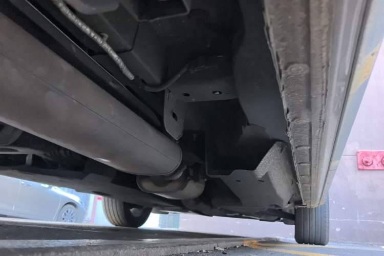 Used Buick GL8 2022 Land Business Class 652T Luxury Model Chassis Rear Right