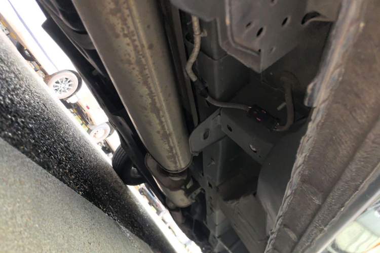 Used Buick GL8 2022 Land Cruiser Executive Class 652T Comfort Model Chassis Rear Right
