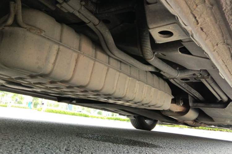 Used Buick GL8 2022 ES Landtrek 653T Comfort Edition Chassis Rear Right