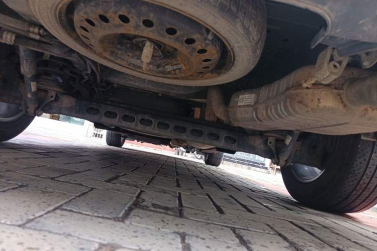 Used Buick GL8 2022 Land Cruiser Executive Class 652T Smart Luxury Model Chassis Rear