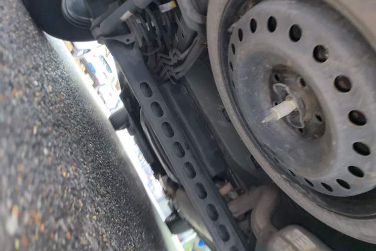 Used Buick GL8 2022 Land Cruiser Executive Class 652T Comfort Model Chassis Rear