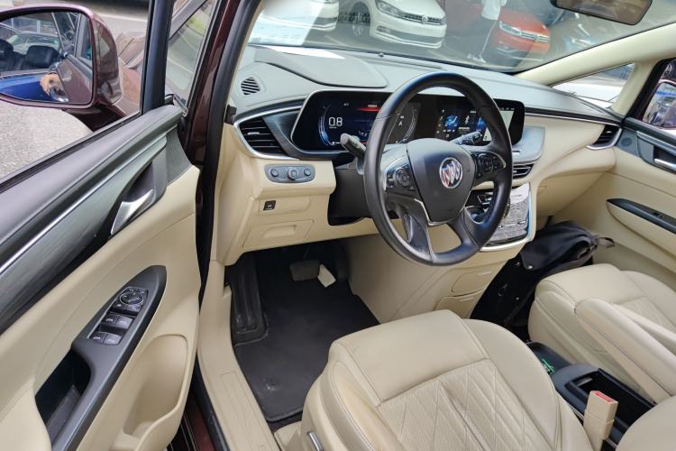 Used Buick GL8 2022 ES Land Cruiser 653T Luxury Model Driver Seat
