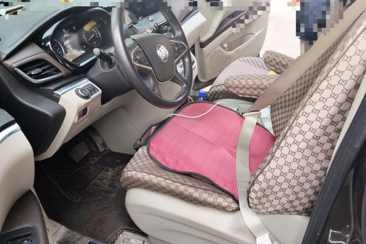 Used Buick GL8 2022 Land Business Class 652T Luxury Model Driver Seat