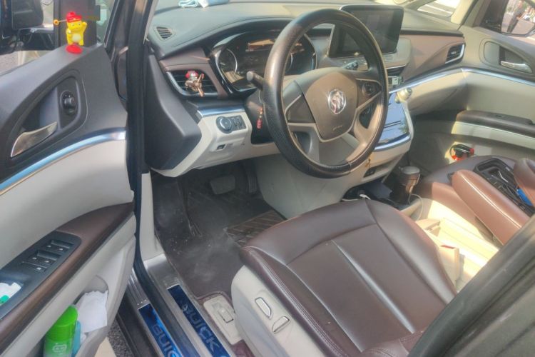 Used Buick GL8 2022 Land Cruiser Executive Class 652T Comfort Model Driver Seat