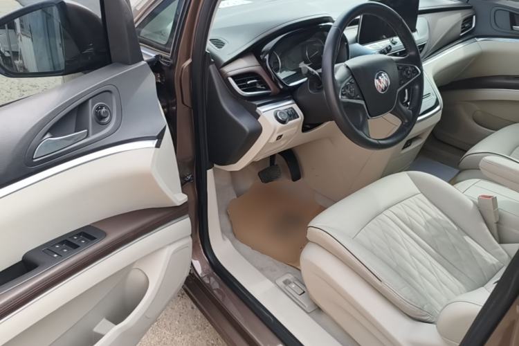 Used Buick GL8 2022 Land Business Class 652T Luxury Model Driver Seat