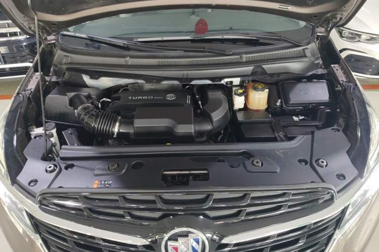 Used Buick GL8 2022 Land Executive Class 652T Prestige Model Engine Bay