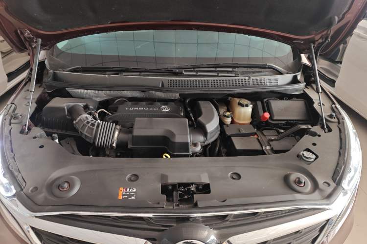 Used Buick GL8 2022 ES Landtrek 653T Comfort Edition Engine Bay