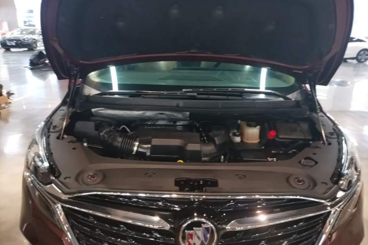 Used Buick GL8 2022 ES Landtrek 653T Luxury Edition Engine Bay
