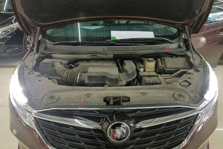 Used Buick GL8 2022 ES Landtrek 653T Luxury Edition Engine Bay