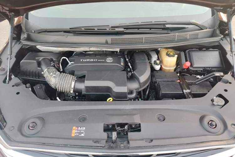 Used Buick GL8 2022 ES Landtrek 653T Luxury Edition Engine Bay