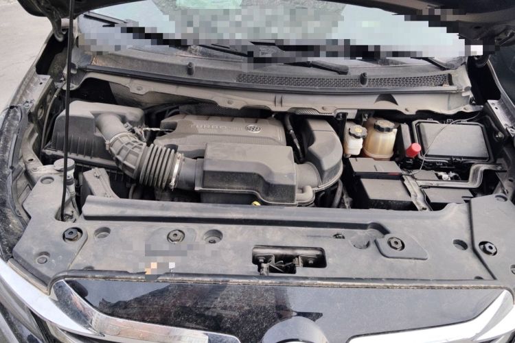 Used Buick GL8 2022 Land Business Class 652T Luxury Model Engine Bay