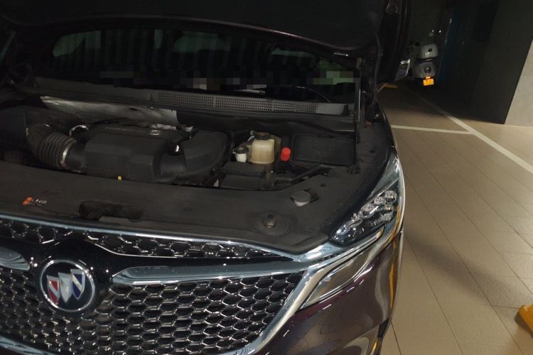 Used Buick GL8 2022 Avenir Aivia 7-Seater Deluxe Edition Engine Bay Left
