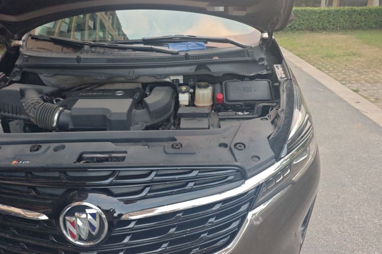Used Buick GL8 2022 Land Cruiser Executive Class 652T Comfort Model Engine Bay Left
