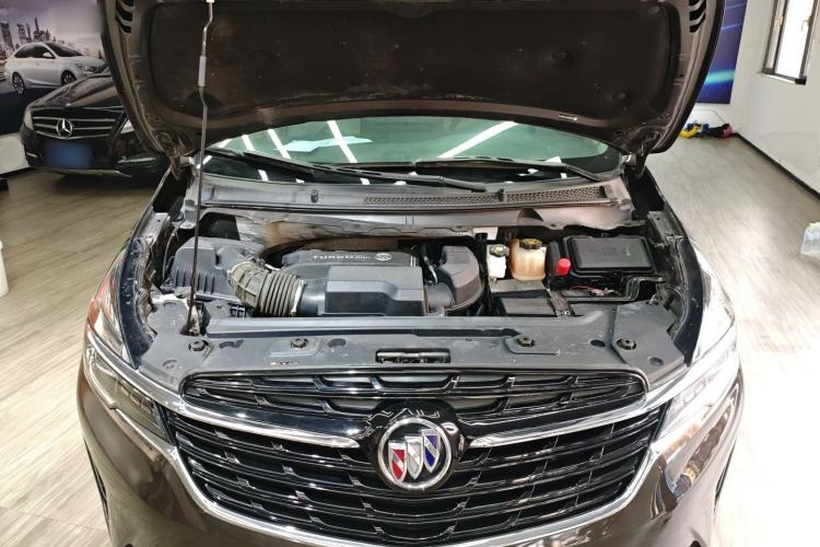 Used Buick GL8 2022 Land Business Class 652T Luxury Model Engine Bay