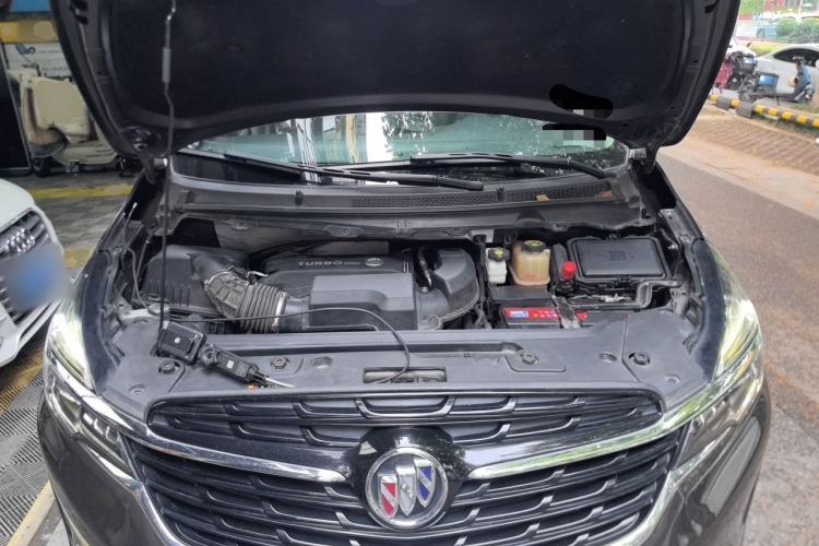 Used Buick GL8 2022 Land Cruiser Executive Class 652T Comfort Model Engine Bay