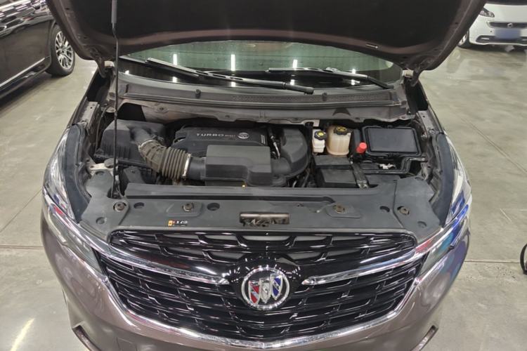 Used Buick GL8 2022 Land Business Class 652T Luxury Model Engine Bay