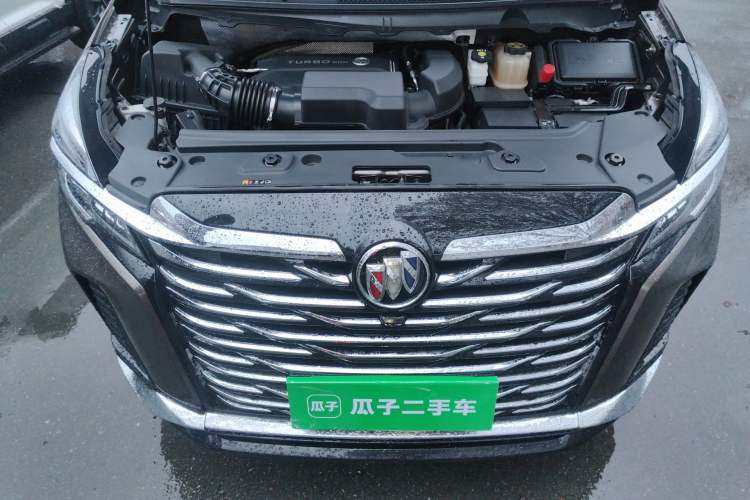 Used Buick GL8 2022 Land Business Class 652T Luxury Model Engine Bay
