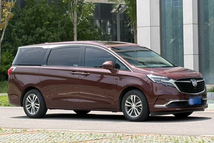 Used Buick GL8 2022 ES Landtrek 653T Comfort Edition Exterior 2
