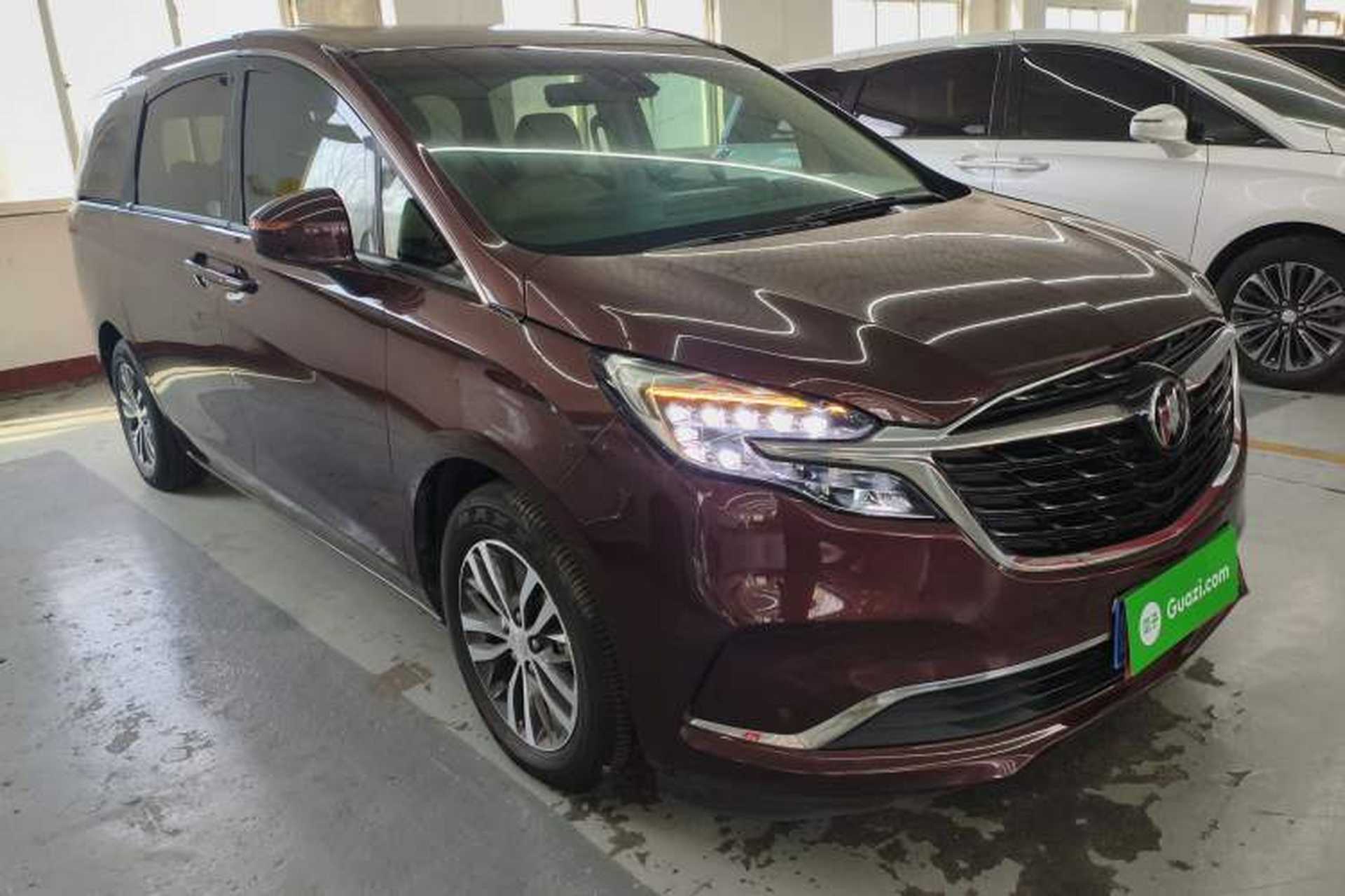 Used Buick GL8 2022 ES Landtrek 653T Luxury Edition Exterior 2