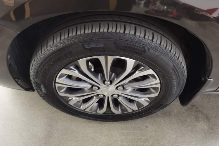 Used Buick GL8 2022 Land Business Class 652T Luxury Model Exterior 7