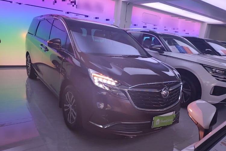 Used Buick GL8 2022 ES Landtrek 653T Comfort Edition Front