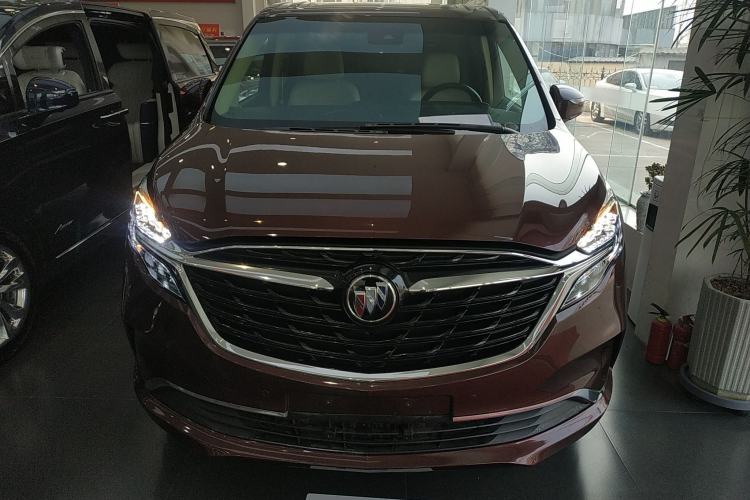 Used Buick GL8 2022 ES Landtrek 653T Luxury Edition Front