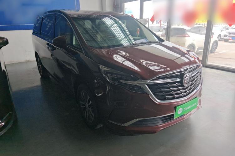 Used Buick GL8 2022 ES Landtrek 653T Comfort Edition Front Right 45 Deg
