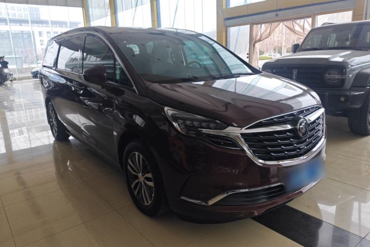Used Buick GL8 2022 ES Landtrek 653T Luxury Edition Front Right 45 Deg